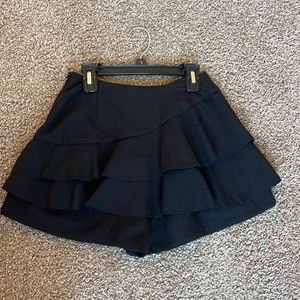 Black skort